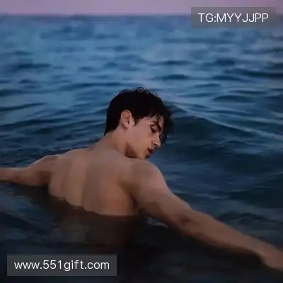 钟凌耘