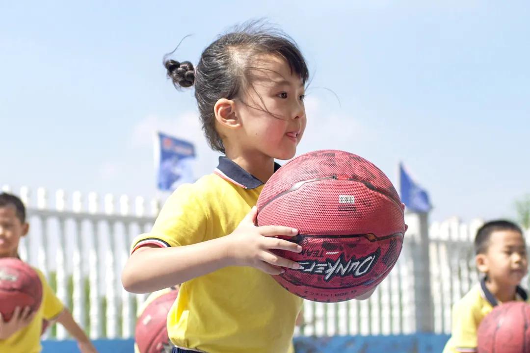 运动体操_儿童技巧性体育项目_幼儿体育项目