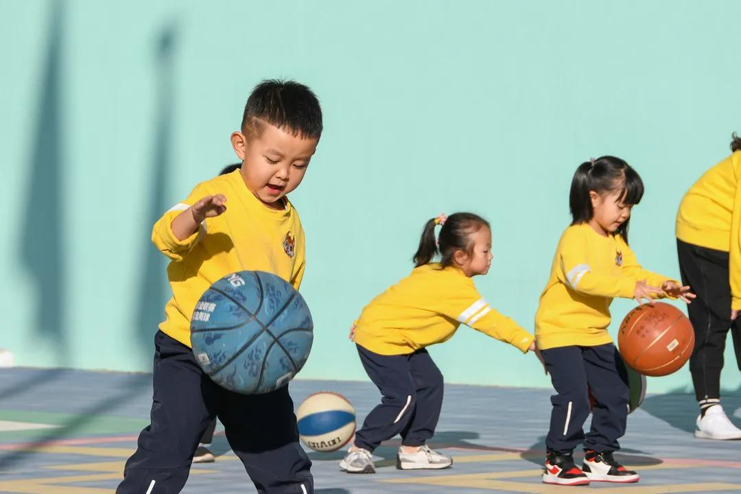儿童技巧性体育项目_幼儿体育项目_运动体操