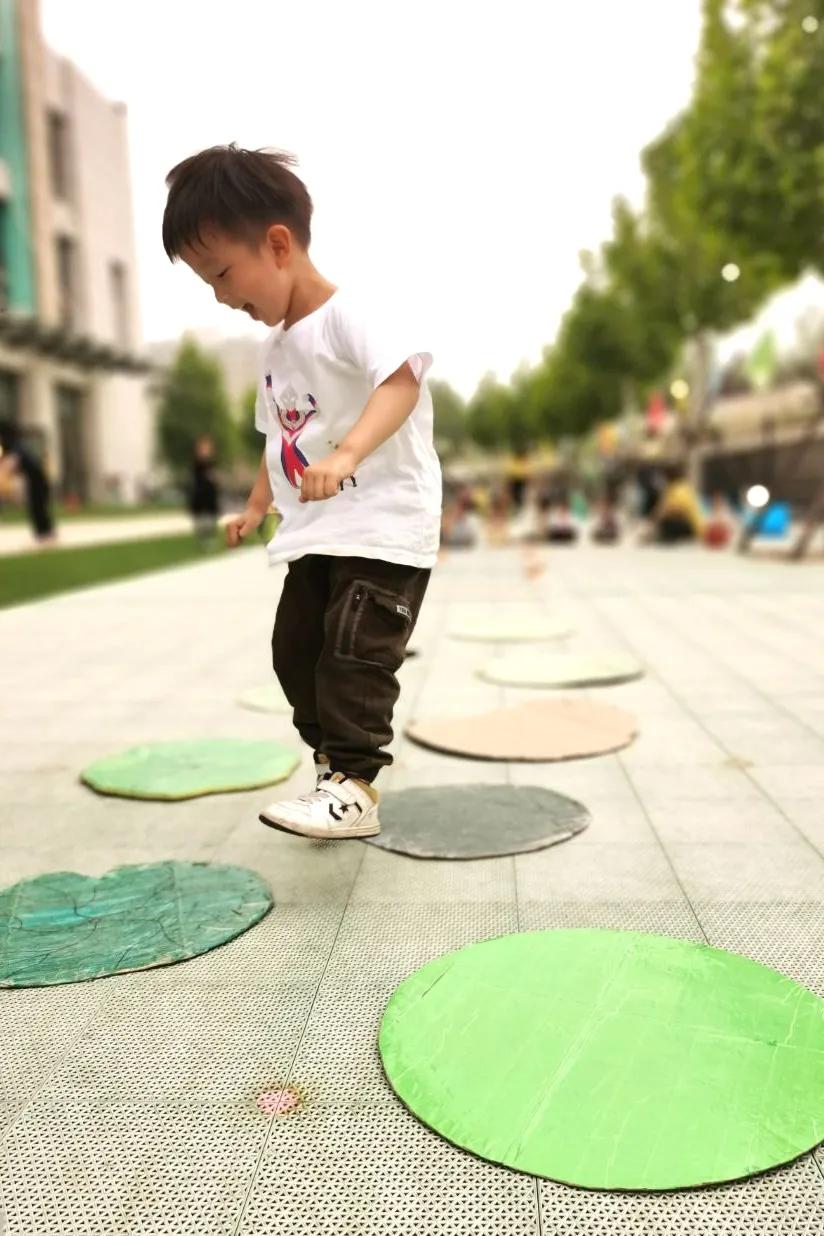 幼儿体育项目_儿童技巧性体育项目_运动体操
